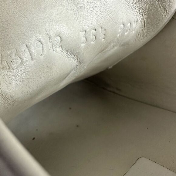 💯Authentic Gucci Sneakers with Cherryline,Size 35.5 🍀 - Picture 16 of 16